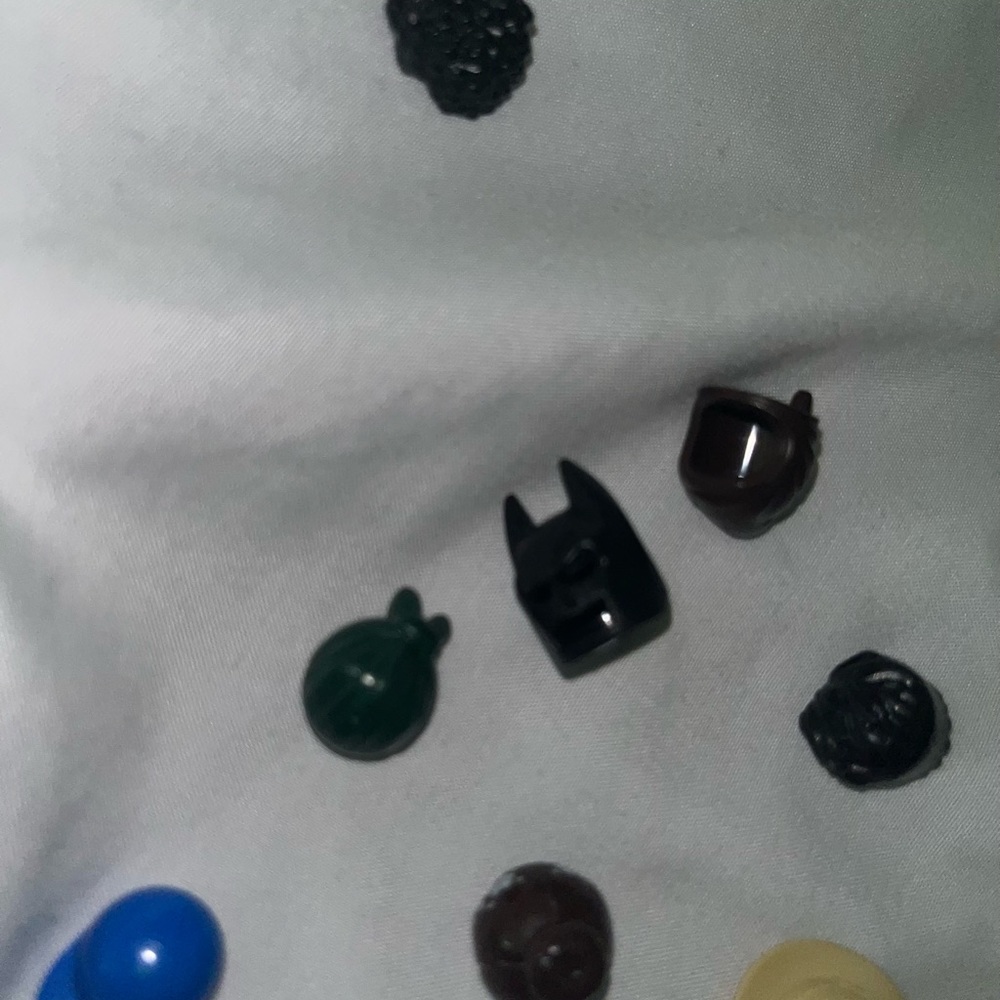 Lego Mini Figure Pieces - Picture 3 of 3